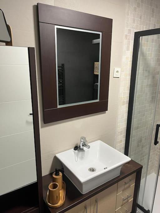 Apartamento En La Rioja Villamediana de Iregua Luaran gambar